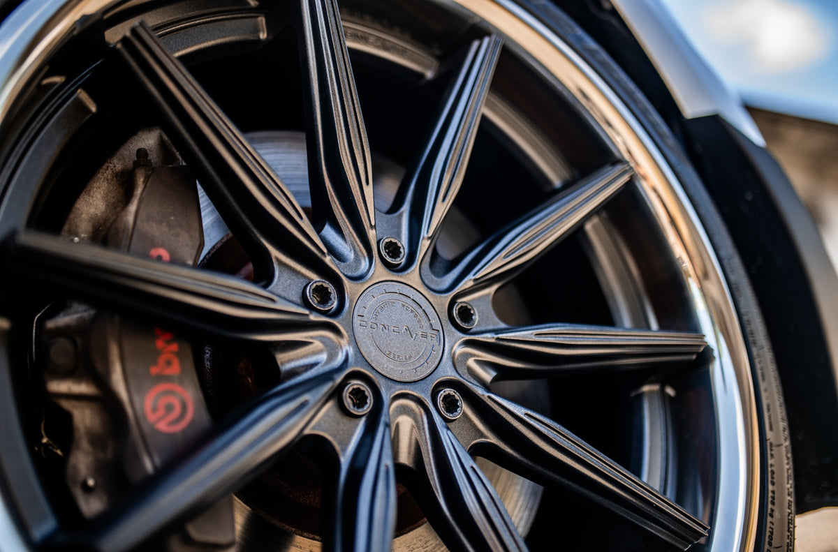 Alu kola Ford Mustang Concaver CVR8 Carbon Graphite