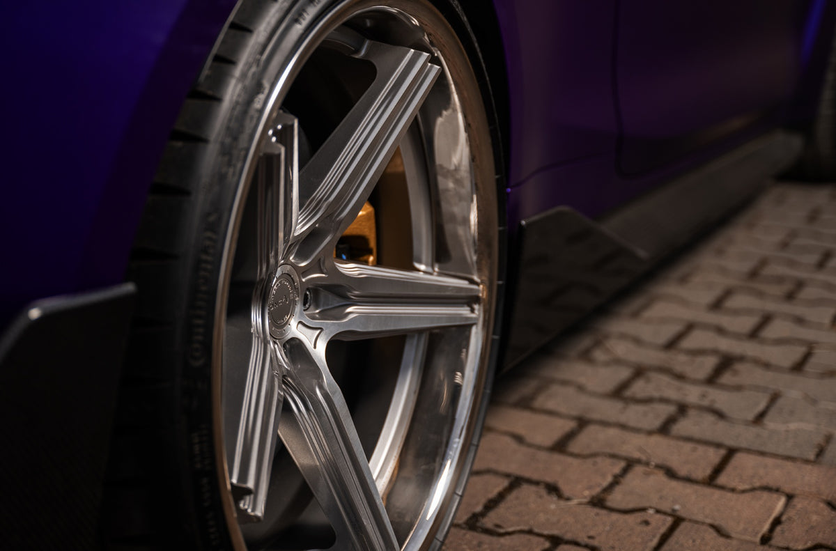Alu kola BMW 4 Series / M4 Concaver CVR9 Brushed Titanium