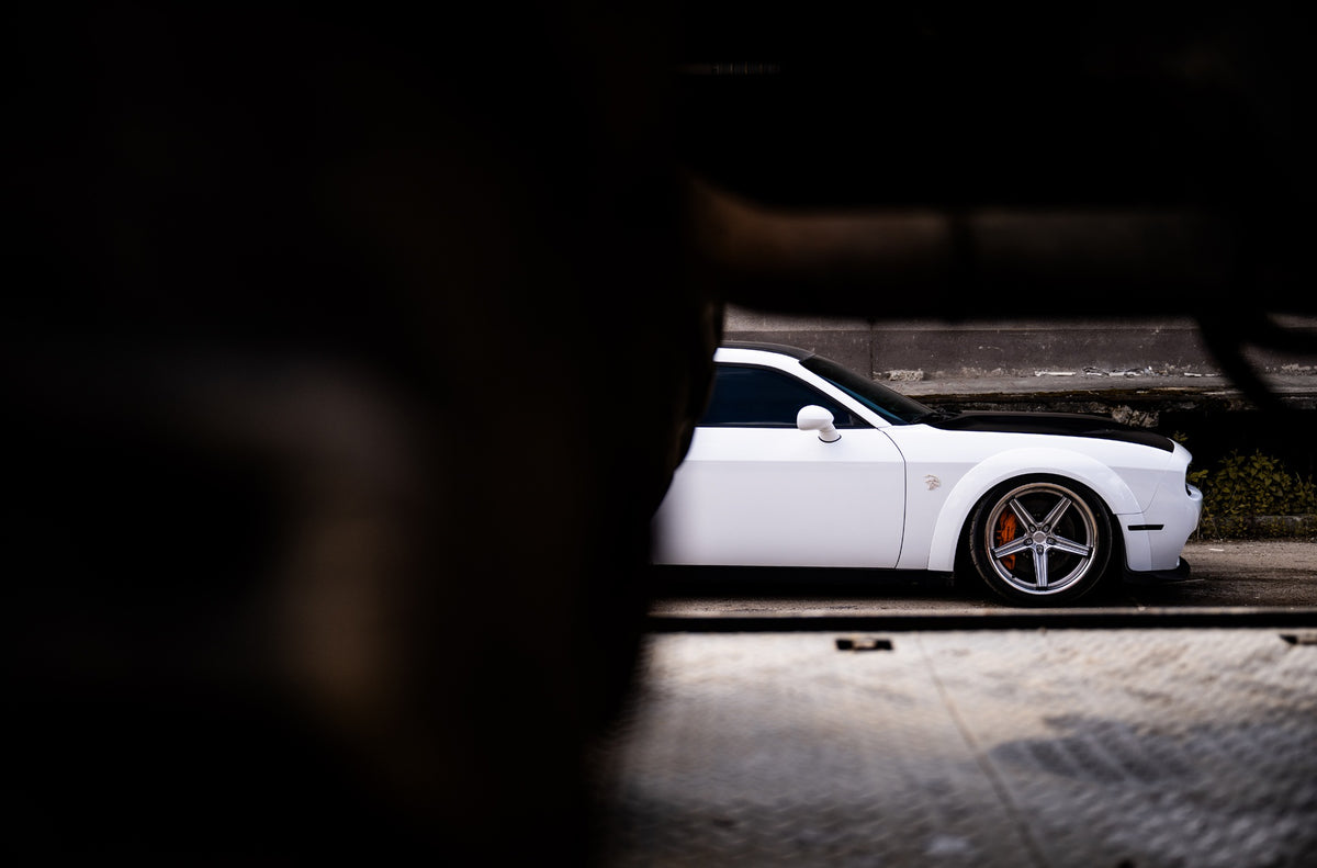 Alu kola Dodge Challenger Concaver CVR9 Brushed Titanium