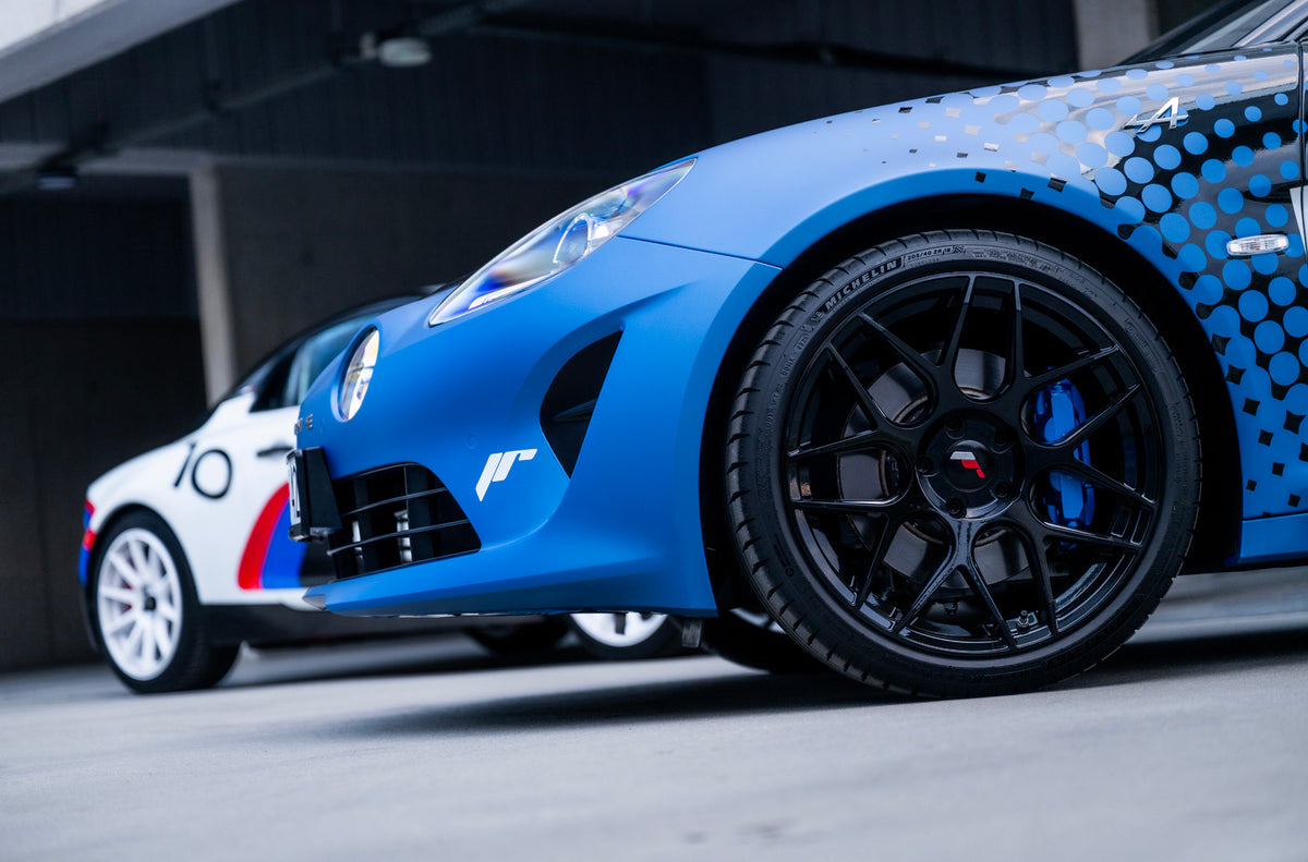 Alu kola Alpine A110S Japan Racing JR11 White
