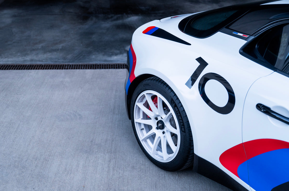 Alu kola Alpine A110S Japan Racing JR11 White
