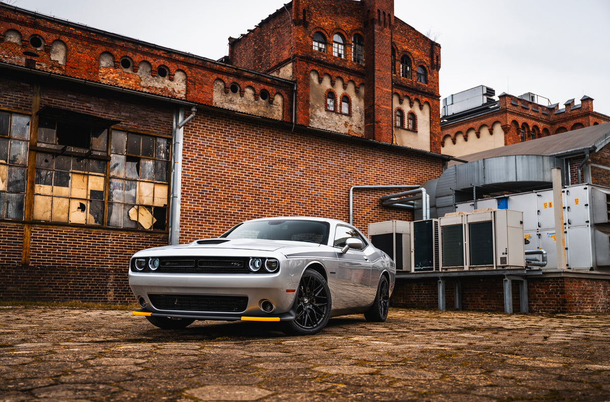 Alu kola Dodge Challenger Japan Racing JR28 Gloss Black