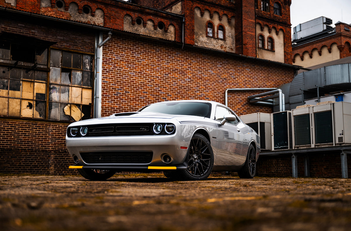 Alu kola Dodge Challenger Japan Racing JR28 Gloss Black