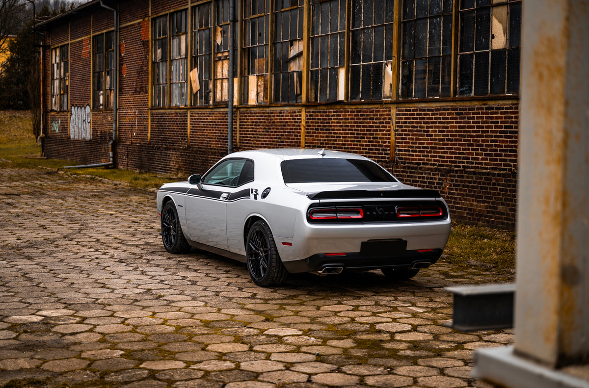 Alu kola Dodge Challenger Japan Racing JR28 Gloss Black