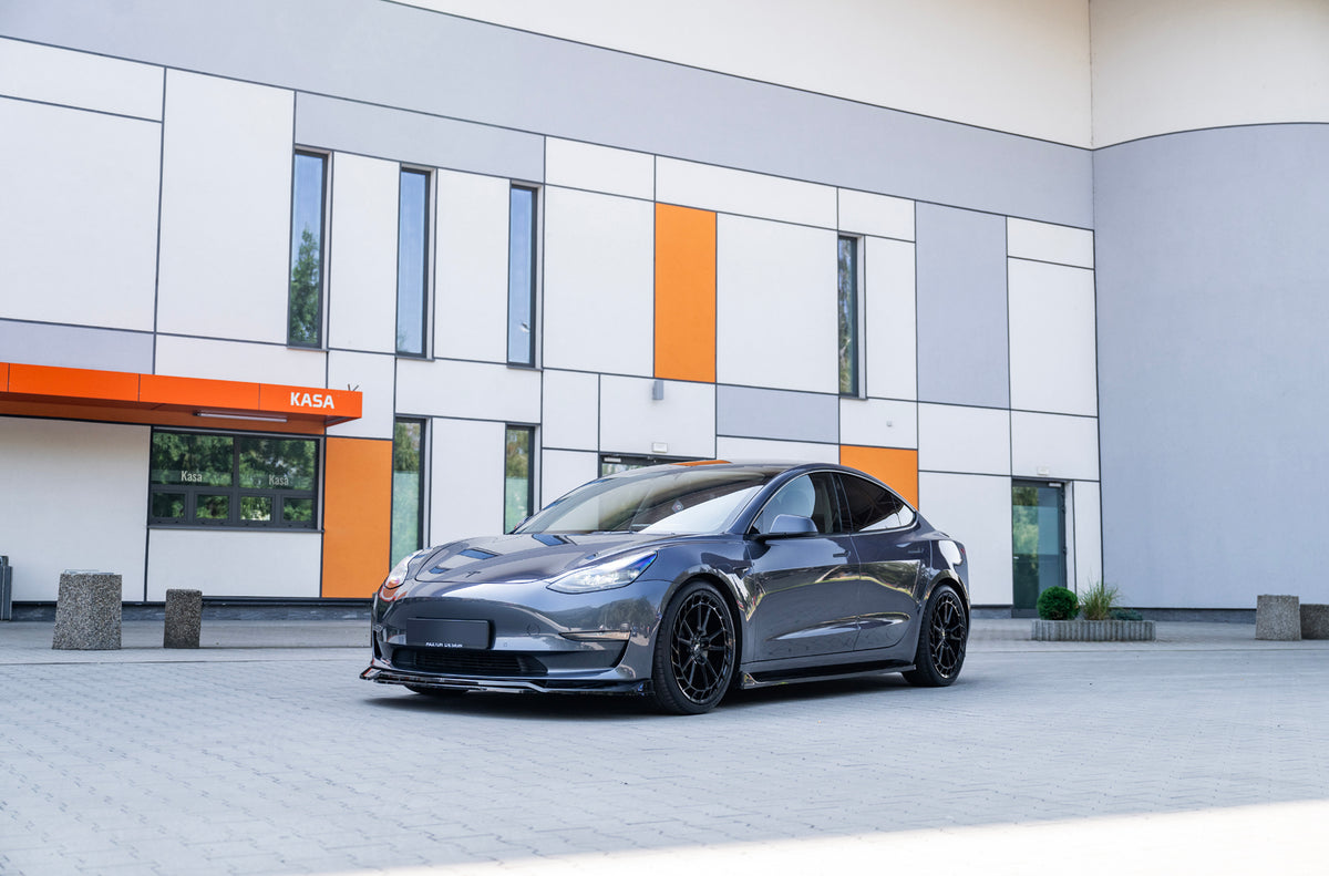 Alu kola Tesla Model 3 Japan Racing JR45 Gloss Black