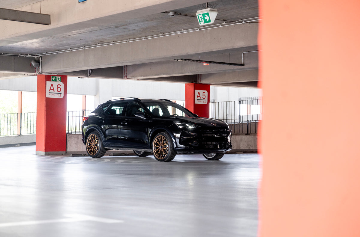 Alu kola Cupra Formentor Japan Racing JR49 Platinum Bronze