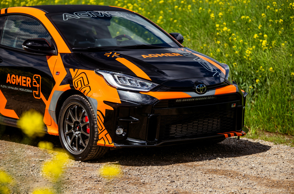 Alu kola Toyota Yaris Japan Racing JR5 Hyper Black