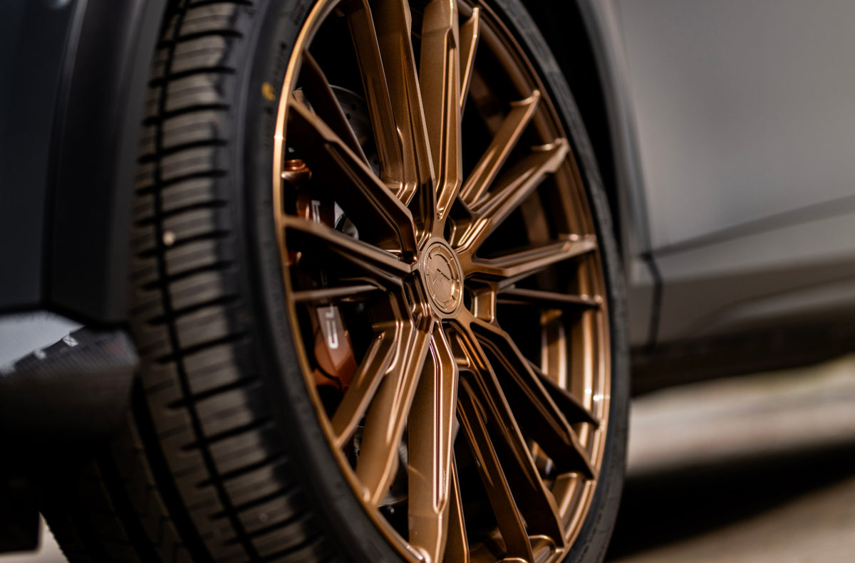 Alu kola Cupra Formentor Japan Racing JR52 Platinum Bronze