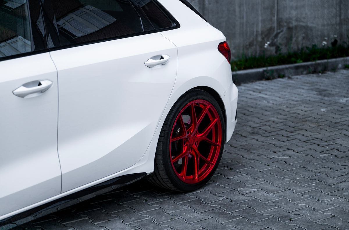 Alu kola Audi A3 / S3 / RS3 Japan Racing SL01 Gloss Candy Apple Red