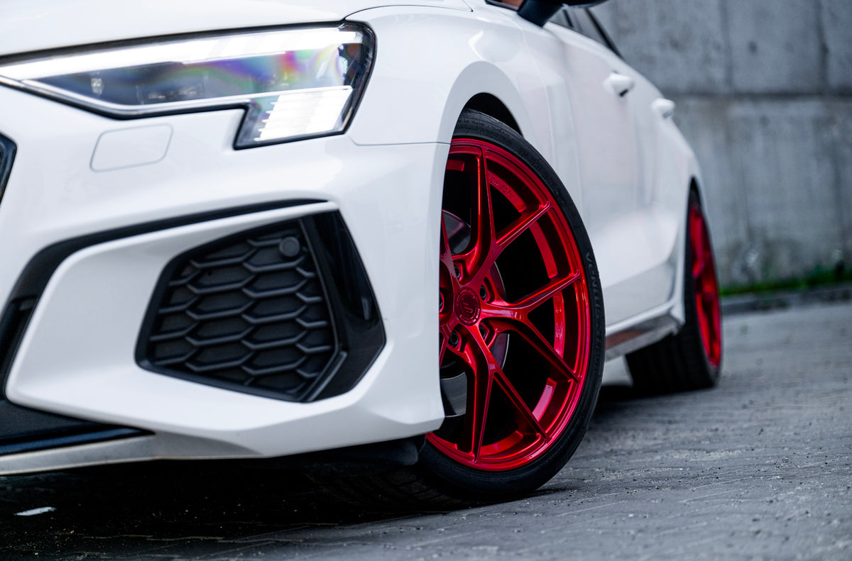 Alu kola Audi A3 / S3 / RS3 Japan Racing SL01 Gloss Candy Apple Red