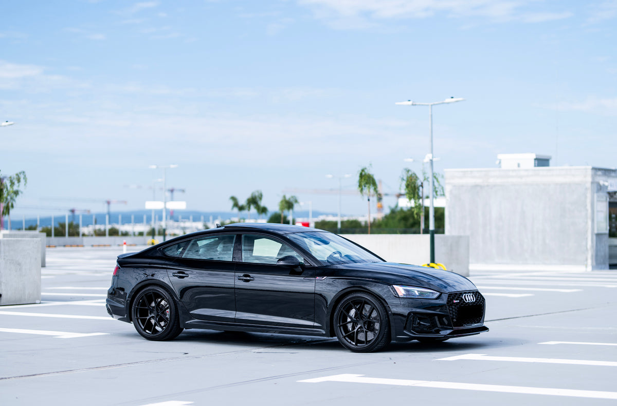 Alu kola Audi A5 / S5 / RS5 Japan Racing SL01 Matt Black