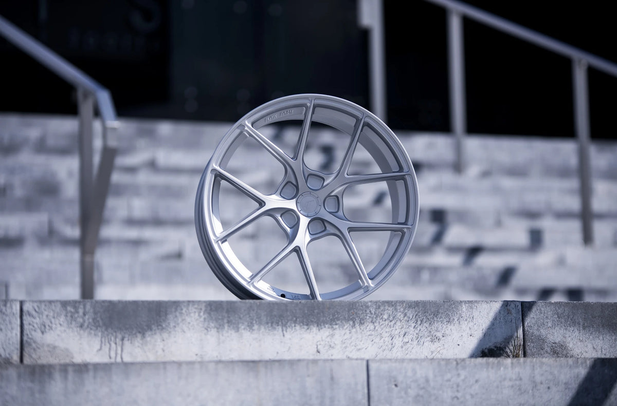 Alu kola Japan Racing SL01 Matt Silver