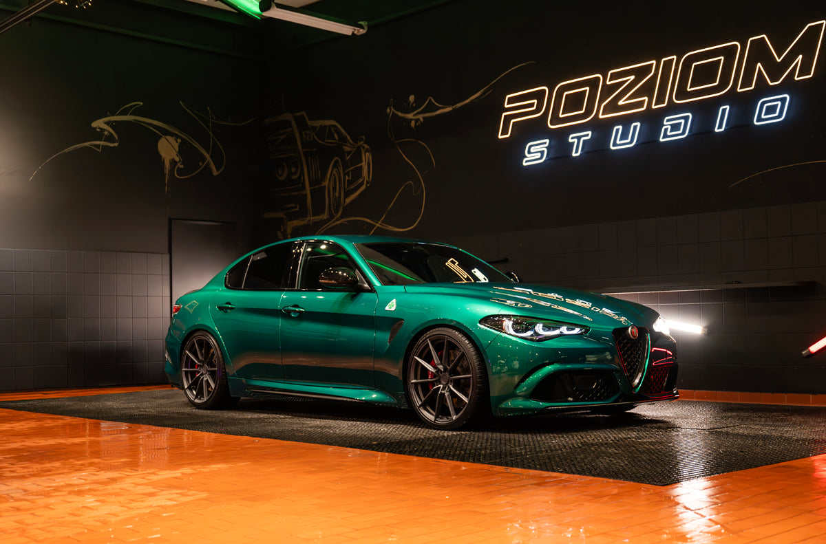 Alu kola Alfa Romeo Giulia Japan Racing SL02 Matt Gun Metal