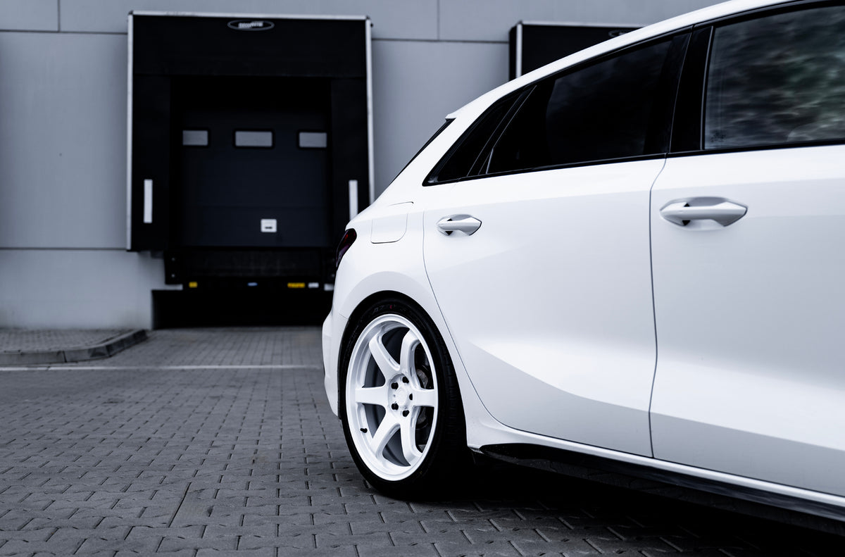 Alu kola Audi A3 / S3 / RS3 Japan Racing SL03 White