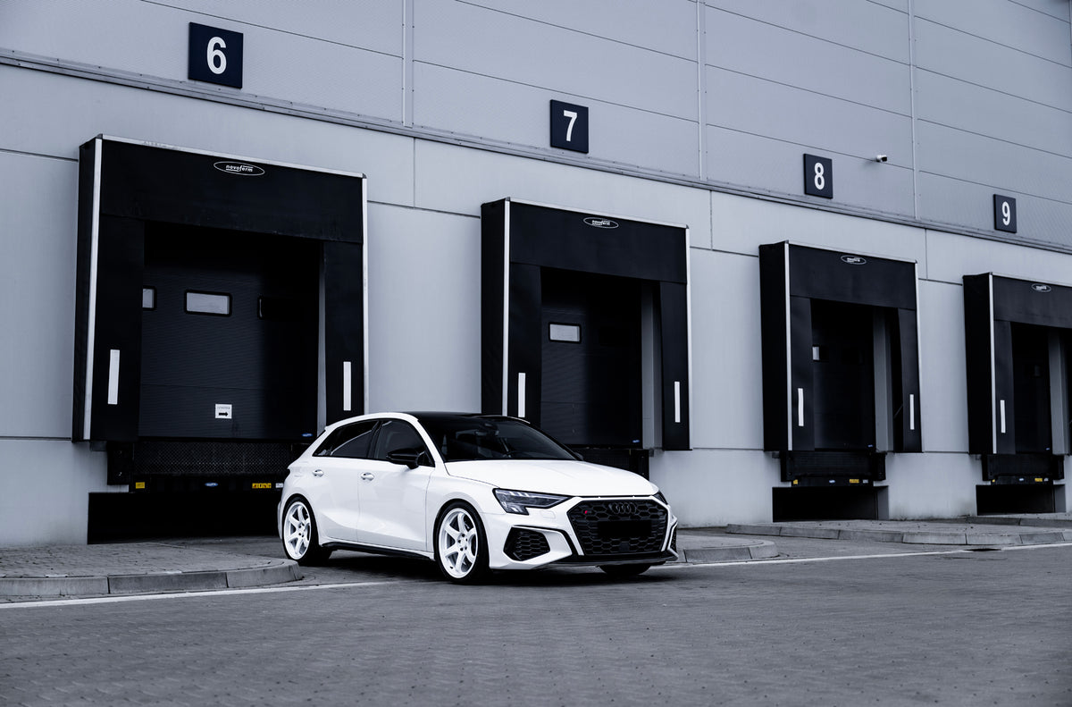 Alu kola Audi A3 / S3 / RS3 Japan Racing SL03 White