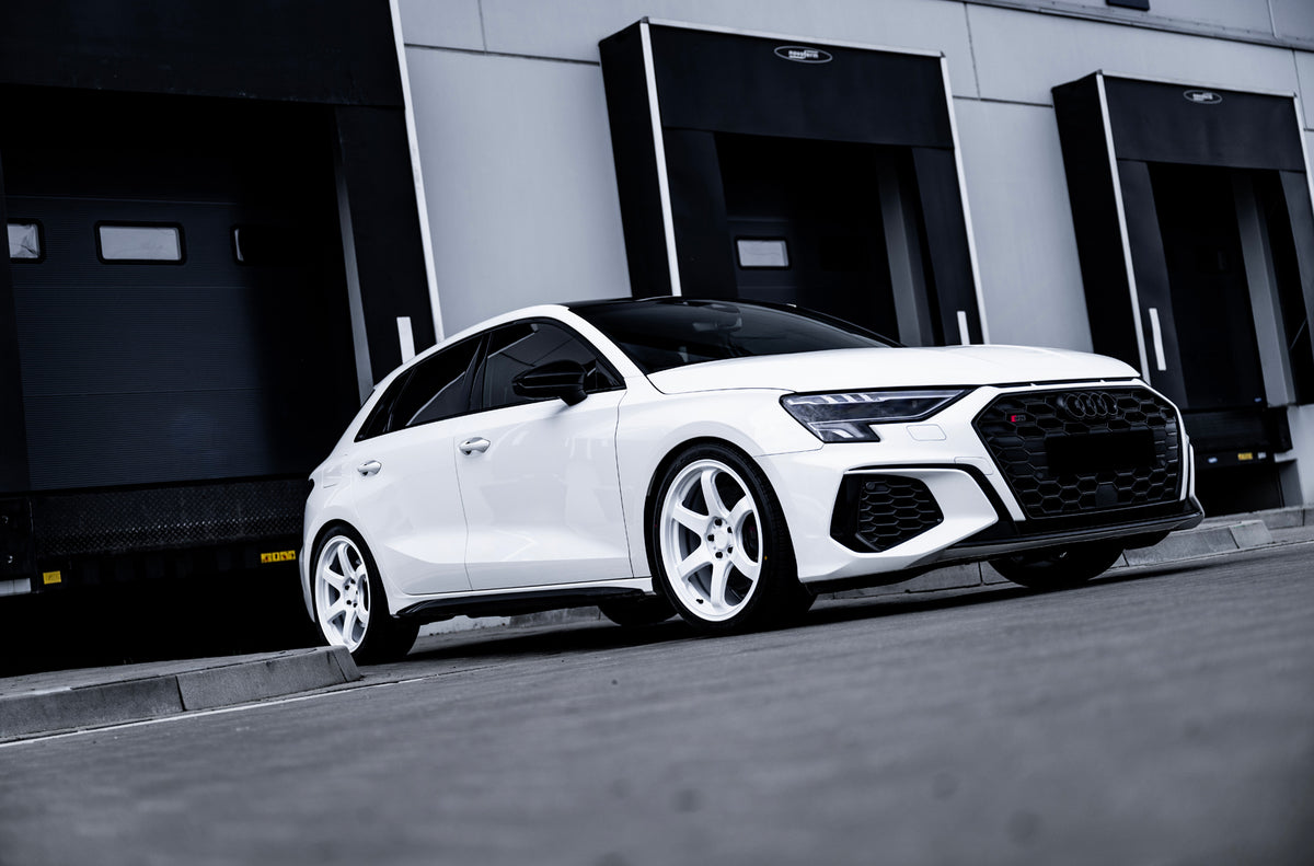 Alu kola Audi A3 / S3 / RS3 Japan Racing SL03 White
