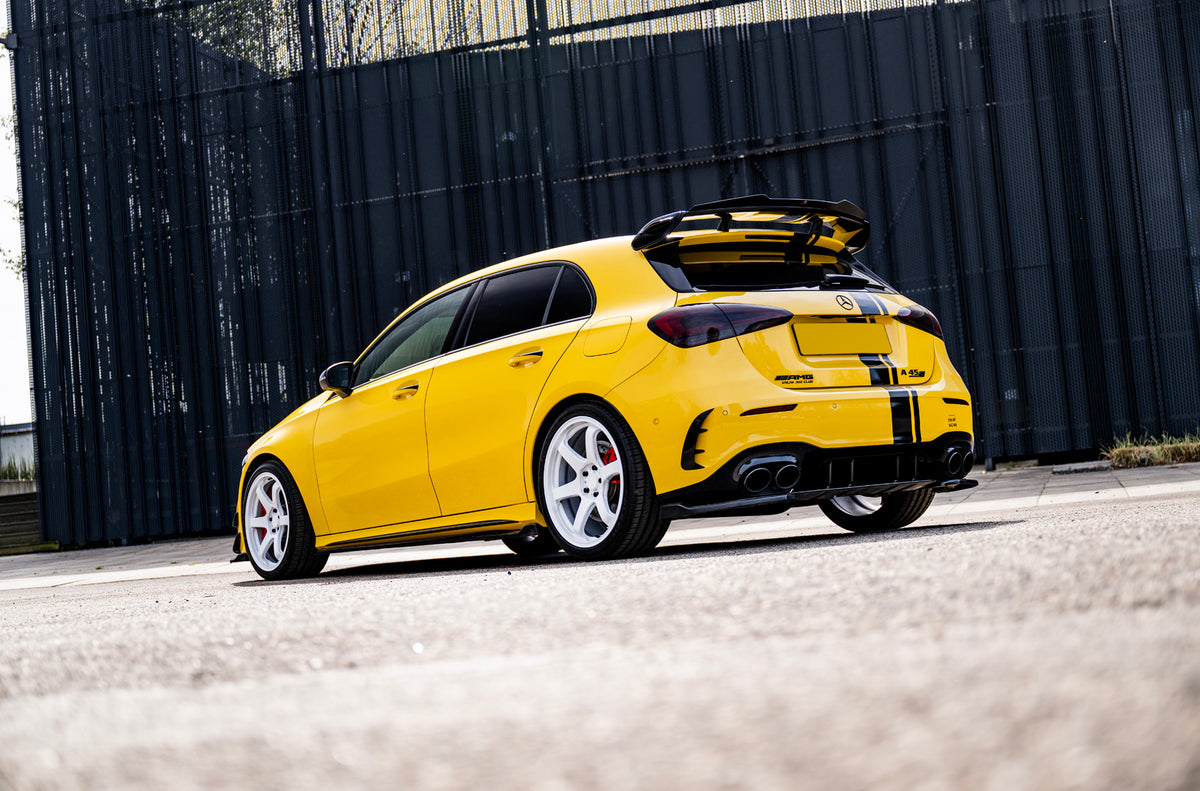 Alu kola Mercedes-Benz A Class / A35 / A45 Japan Racing SL03 White
