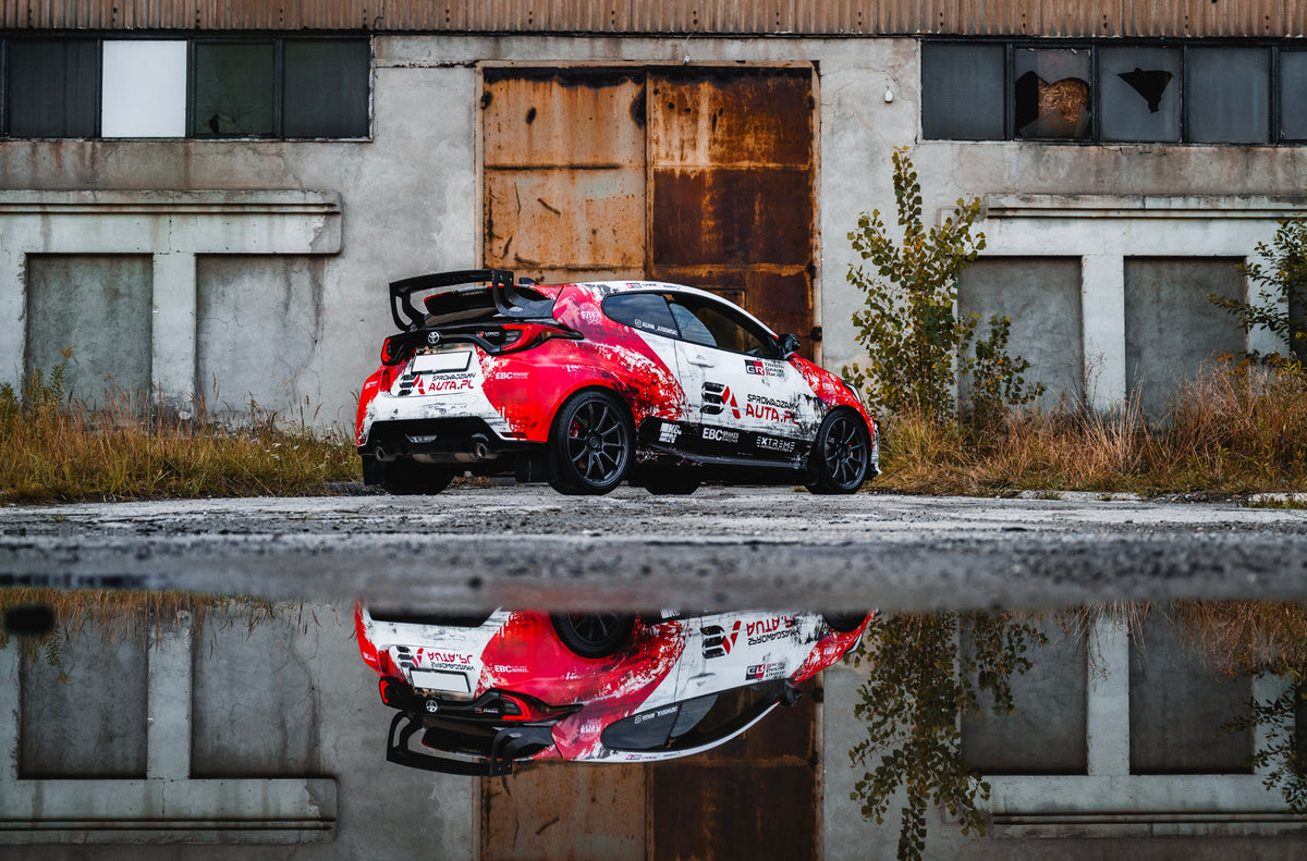 Alu kola Toyota Yaris Japan Racing SL04 Matt Gun Metal