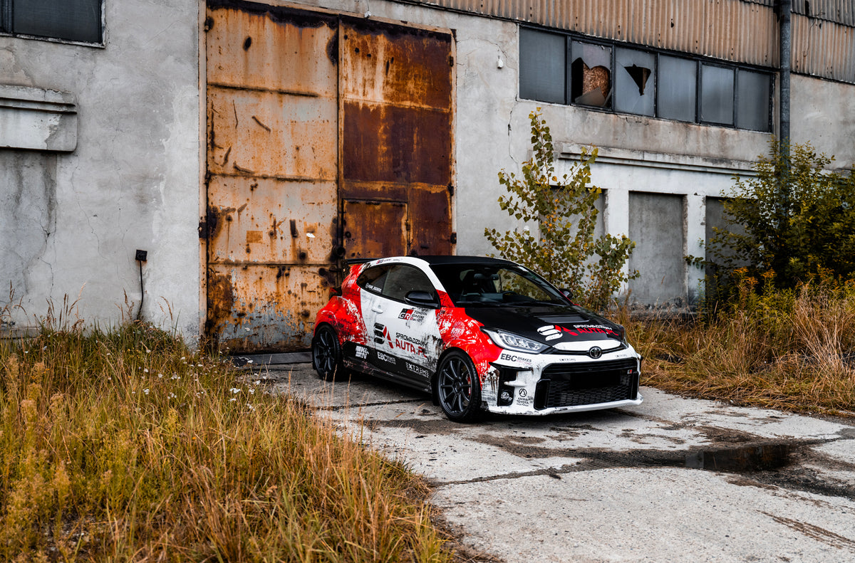 Alu kola Toyota Yaris Japan Racing SL04 Matt Gun Metal