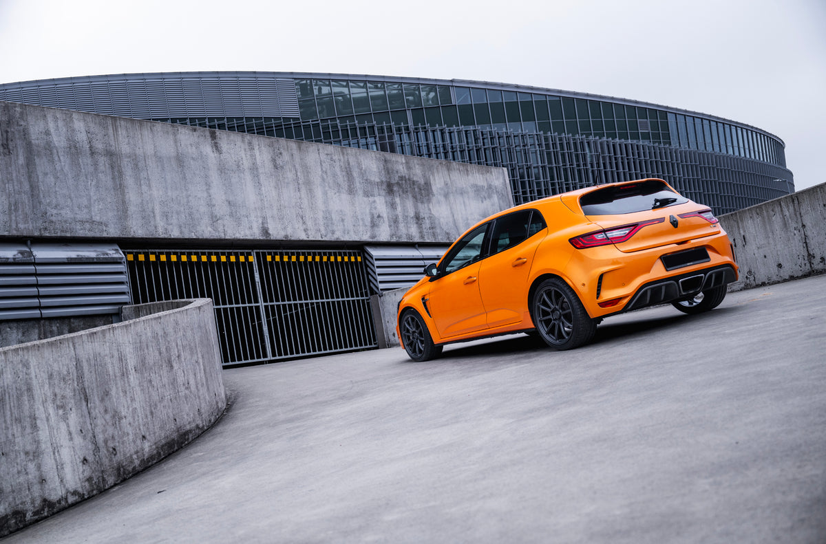 Alu kola Renault Megane / Megane RS Japan Racing SL04 Matt Gun Metal