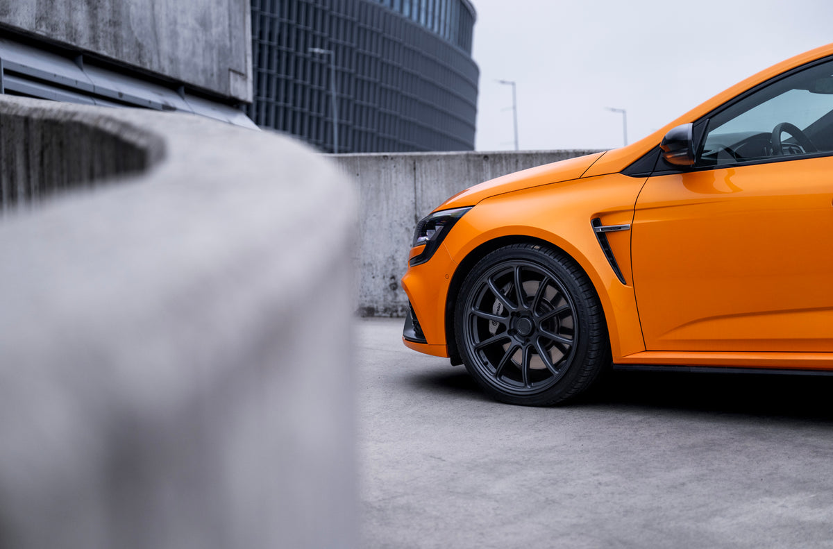 Alu kola Renault Megane / Megane RS Japan Racing SL04 Matt Gun Metal