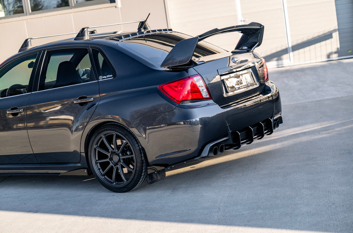 Alu kola Subaru Impreza Japan Racing SL04 Matt Gun Metal