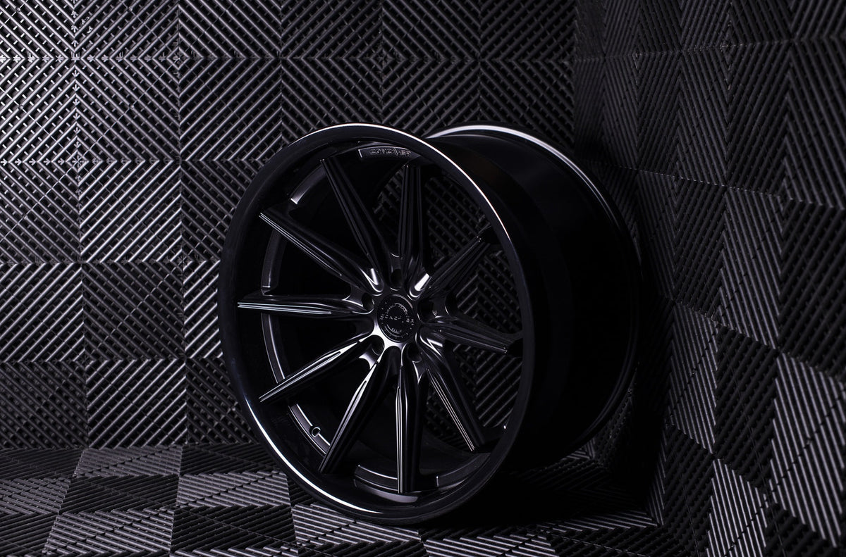 Alu kola Concaver CVR8 20x9 ET35 5x114,3 Matt Black – detail 2