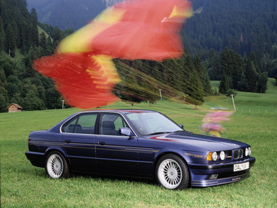 Alu kola pro BMW 8332F 8.5x18 5x112/120 ET13 74.1 stříbrná – na voze 1