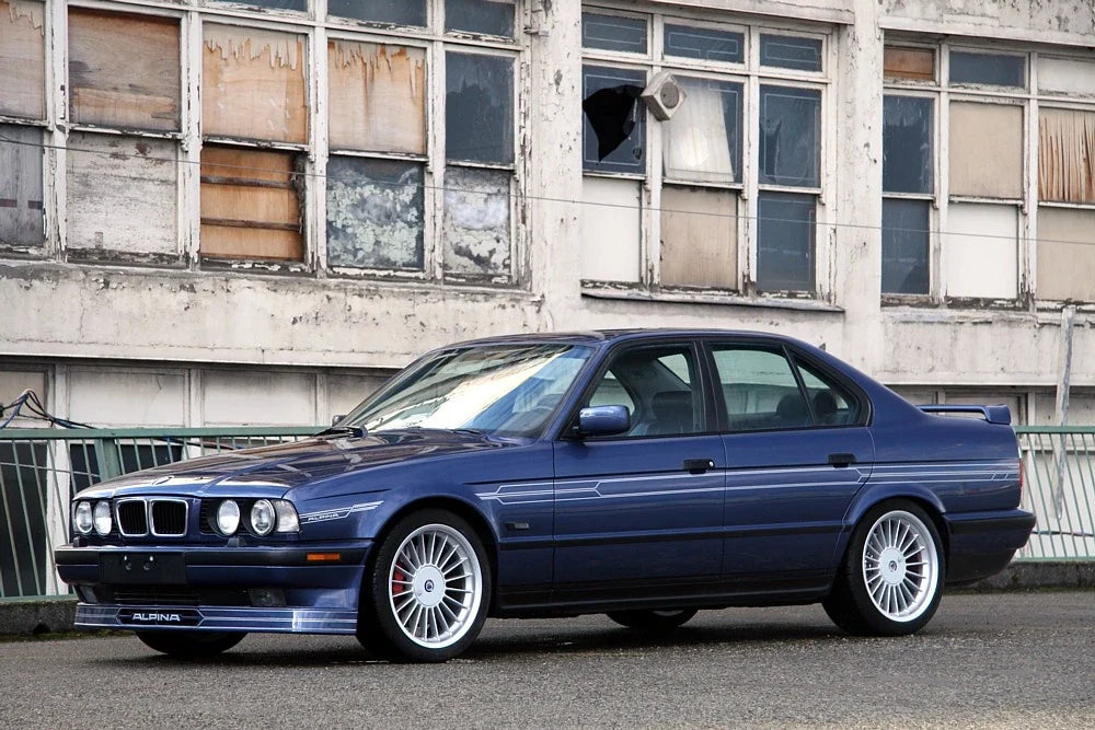 Alu kola pro BMW 8332F 8.5x18 5x112/120 ET13 74.1 stříbrná – na voze 2