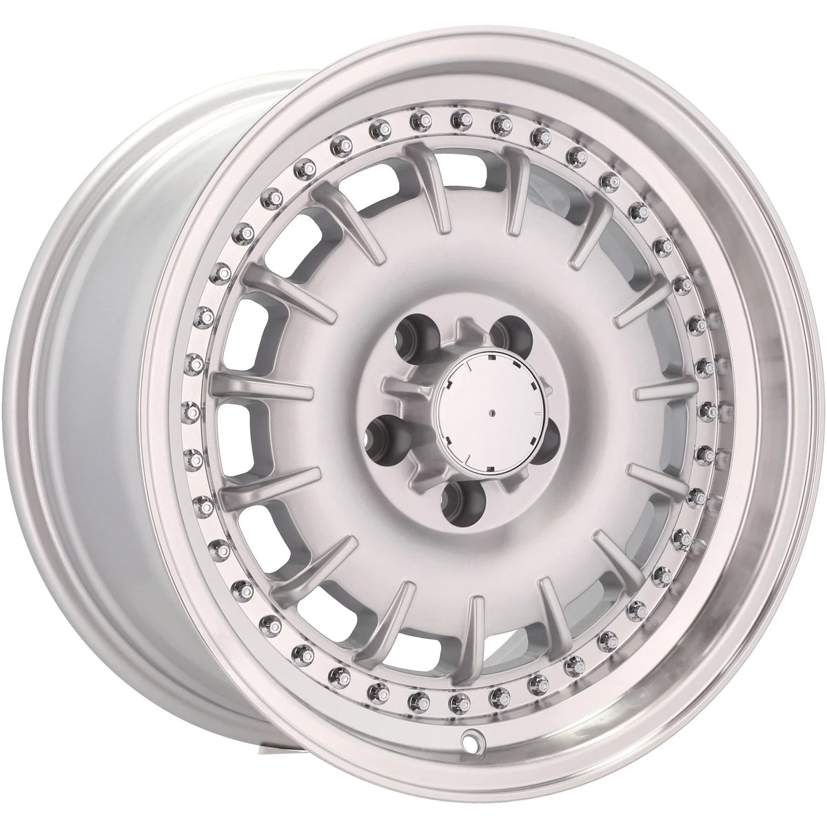 Alu kola pro Mercedes B1855 9x17 5x112 ET30 66.6 stříbrná – detail 2