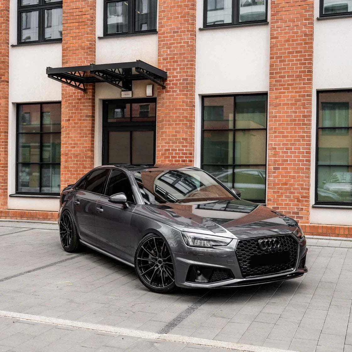 Hliníková kola Audi A4 S4 RS4 Concaver CVR7 Double Tinted Black