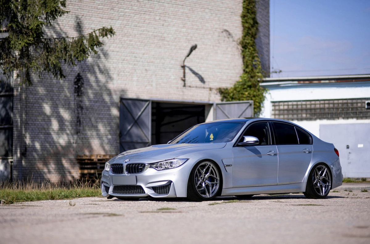 Alu kola Japan Racing JR35 19x8,5 ET20-45 5H BLANK Hyper Black WheelsUp
