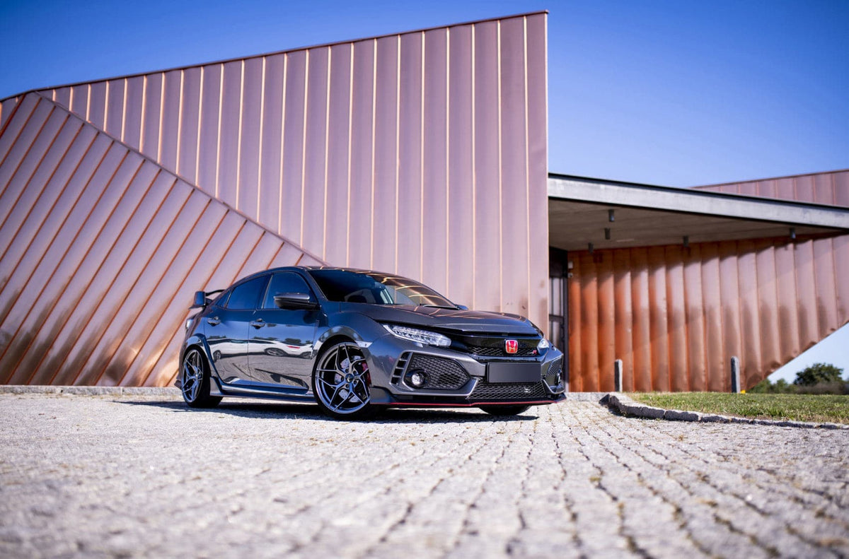 Alu kola Japan Racing JR35 19x8,5 ET20-45 5H BLANK Hyper Black WheelsUp