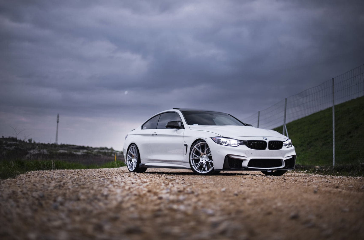 Alu kola Japan Racing JR42 19x8,5 ET45 5x112 Silver Machined Face WheelsUp