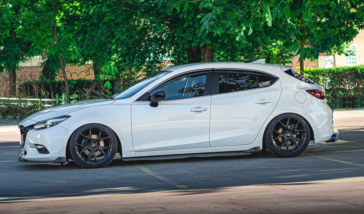 Alu kola Alu kola Forzza Oregon 9,5x19 5x120 ET38 72,56 Black Magic WheelsUp