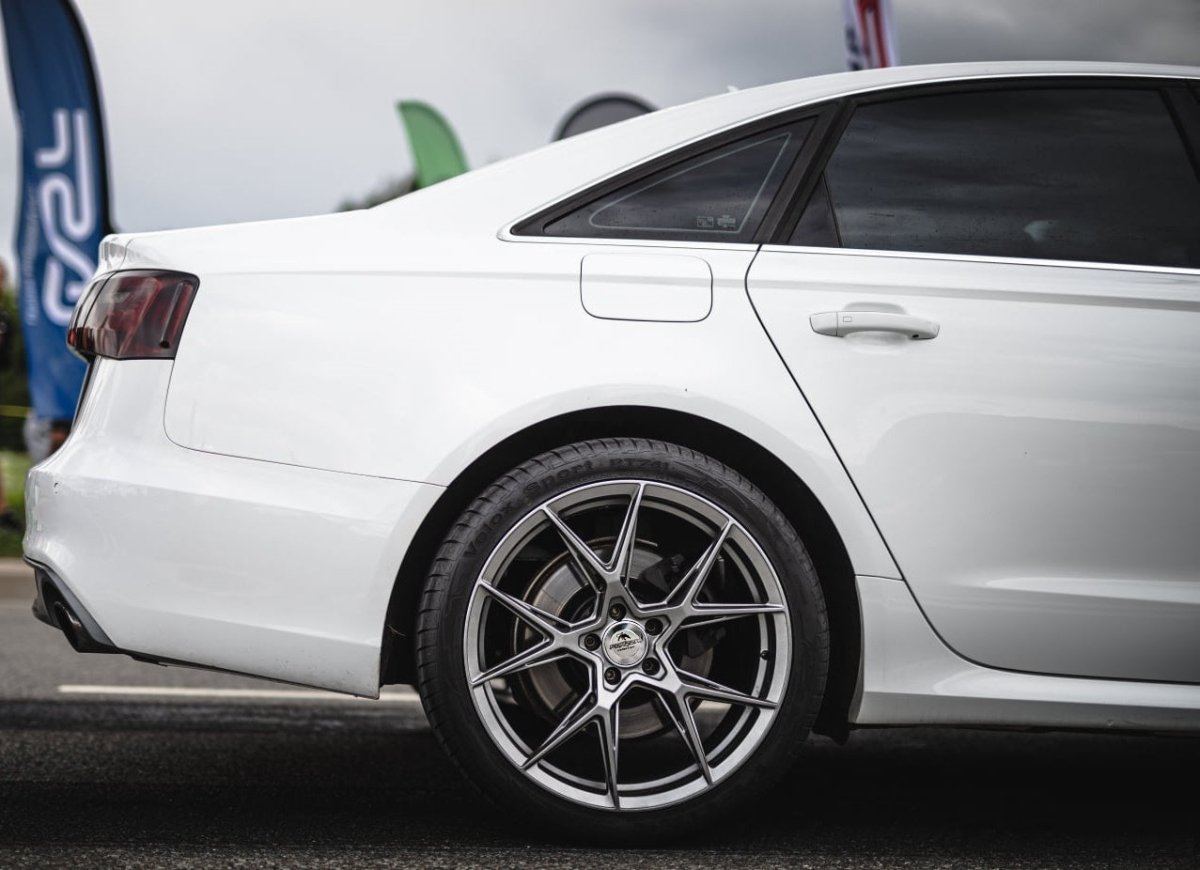 Alu kola Alu kola Forzza Oregon 9,5x19 5x120 ET38 72,56 GMReflex WheelsUp