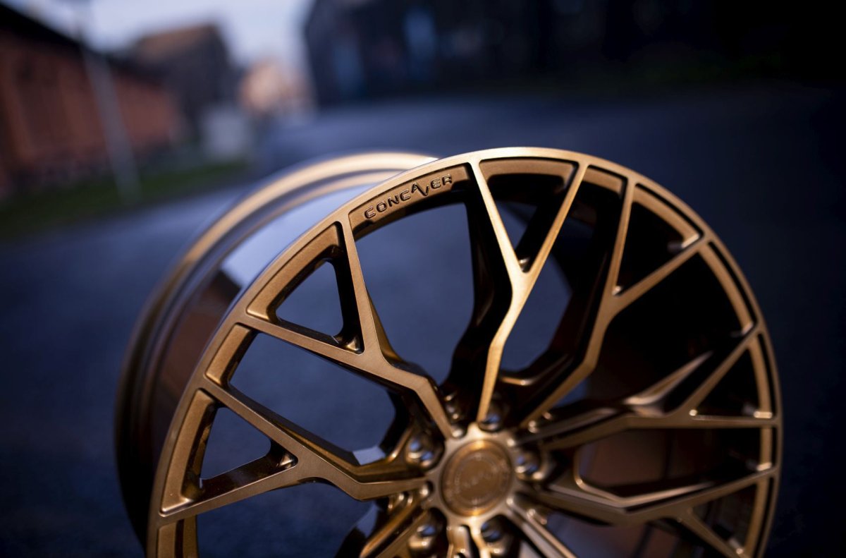 Alu kola Concaver CVR1 20x8 ET20-40 BLANK Brushed Bronze WheelsUp