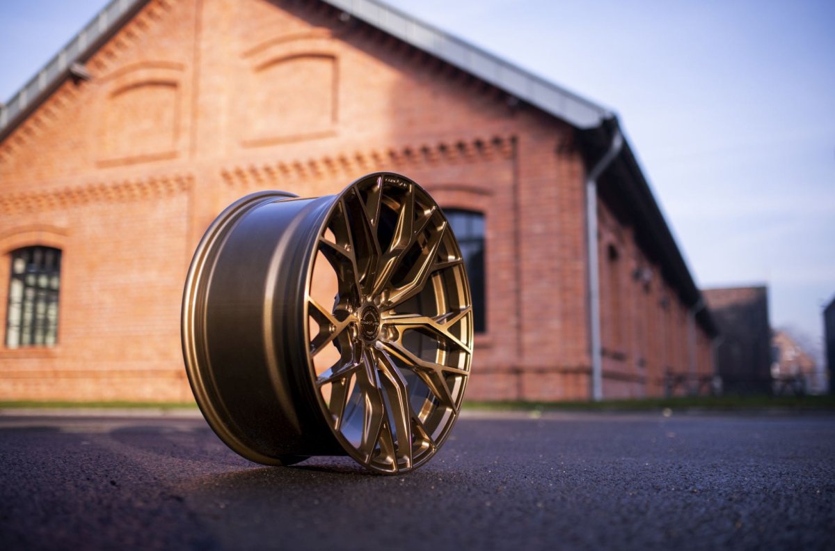 Alu kola Concaver CVR1 20x8,5 ET20-45 BLANK Brushed Bronze WheelsUp